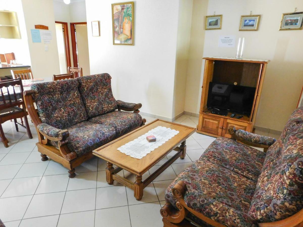 Mama Mia Cottages Oslo Beach Port Shepstone Esterno foto