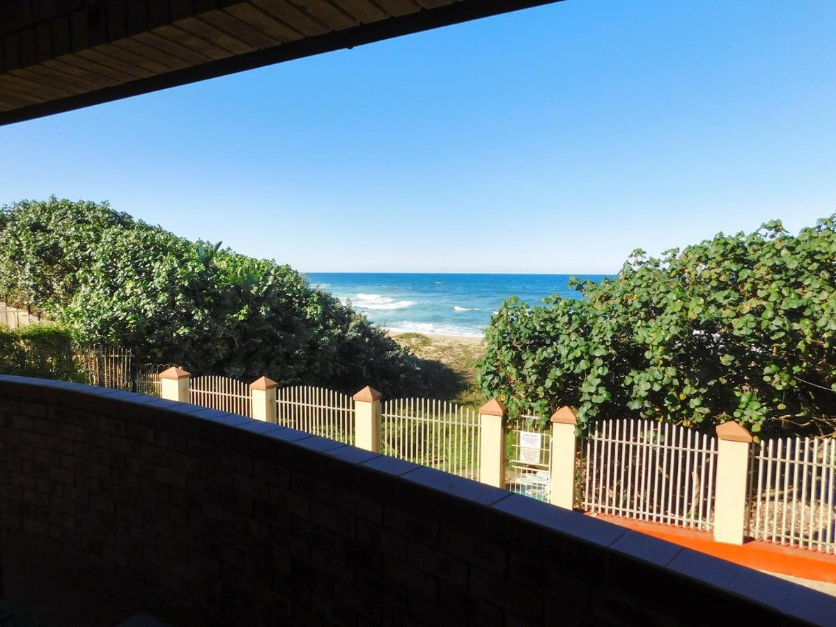 Mama Mia Cottages Oslo Beach Port Shepstone Esterno foto